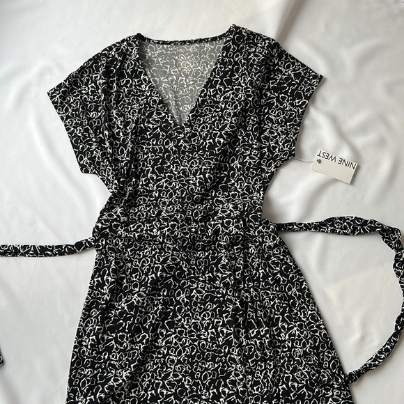 Nine West Black and White Wrap Dress with Belt - Picture 10 of 10